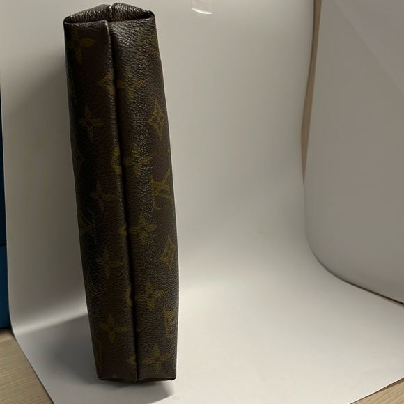 Louis Vuitton The French Company Zip Clutch Pouch 7.75” x 4.75” x 1.5” - Picture 4 of 13